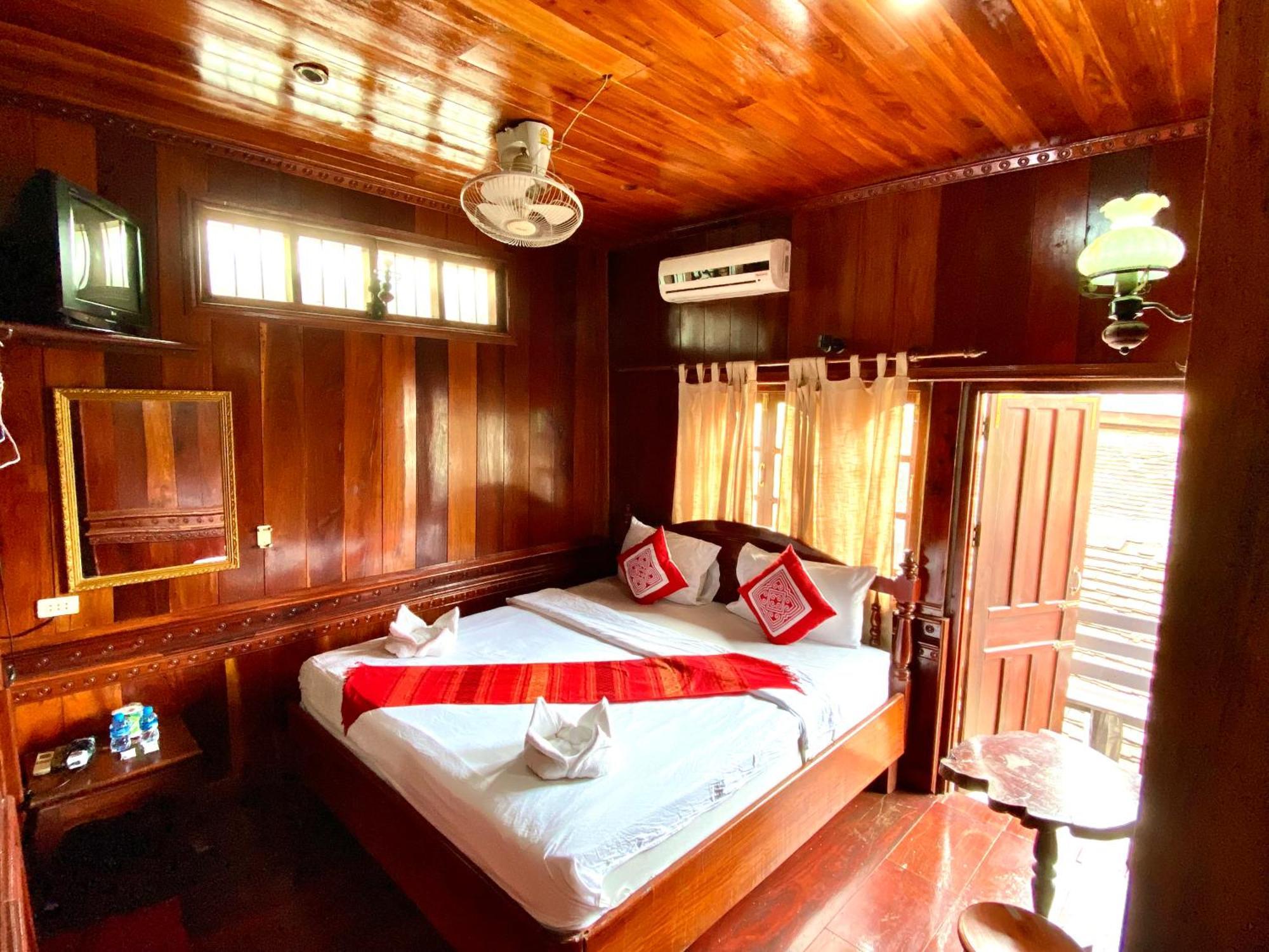 Soutikone1 Guesthouse Luang Prabang Buitenkant foto